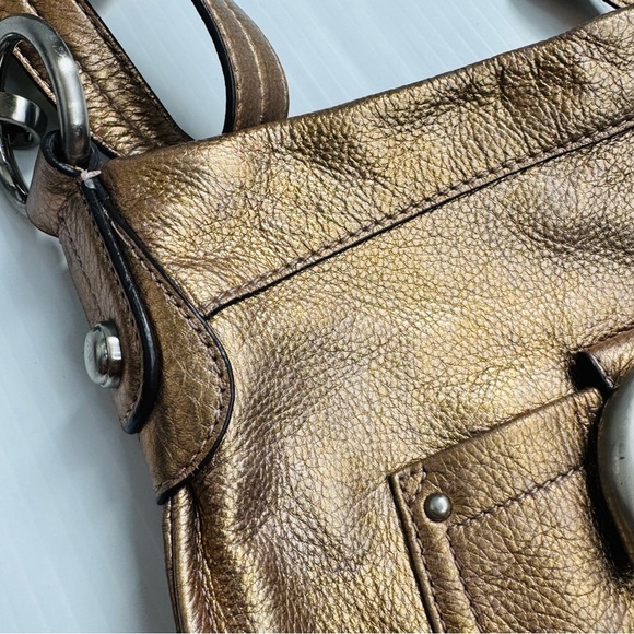 B. Makowsky Metallic Gold Crossbody Bag - Picture 7 of 16
